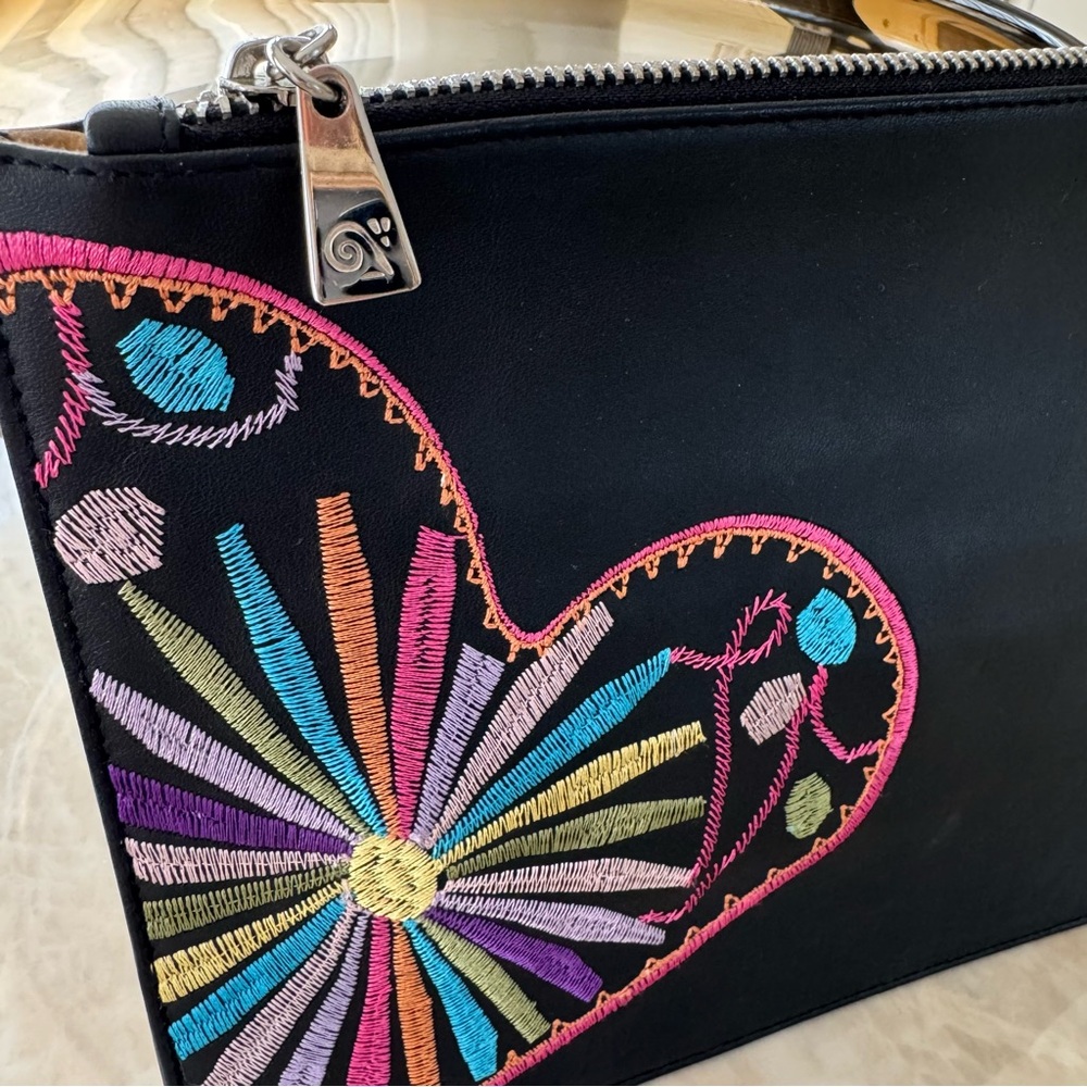 Pineda Covalin Leather Clutch Bag - Picture 10 of 14
